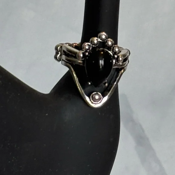 Paparazzi Rings - Picture 3 of 4